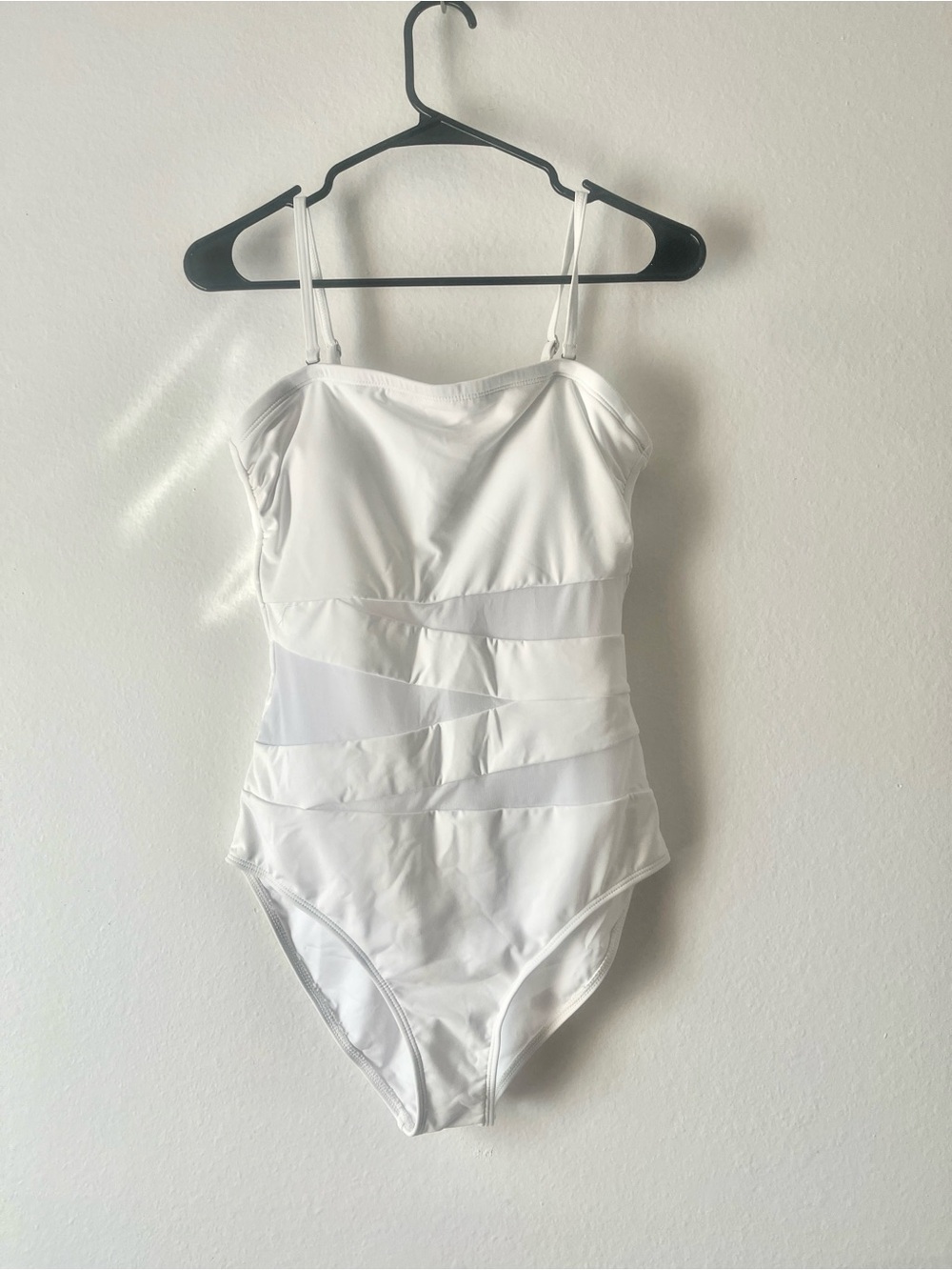 Holipock White One-Piece Women's Swimsuit with Sheer Panel Accents
